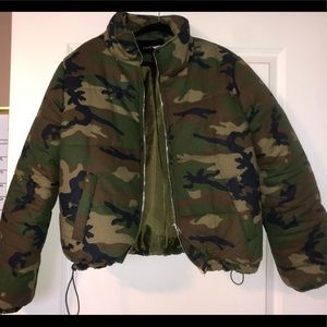 Camo puff jacket